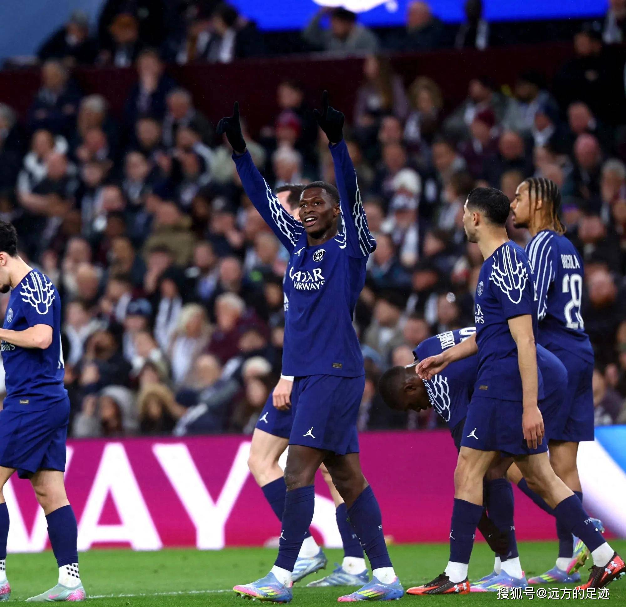 包含欧洲联赛卫冕冠军惨遭淘汰出局,士气大振的词条 包含欧洲联赛卫冕冠军惨遭淘汰出局,士气大振的词条