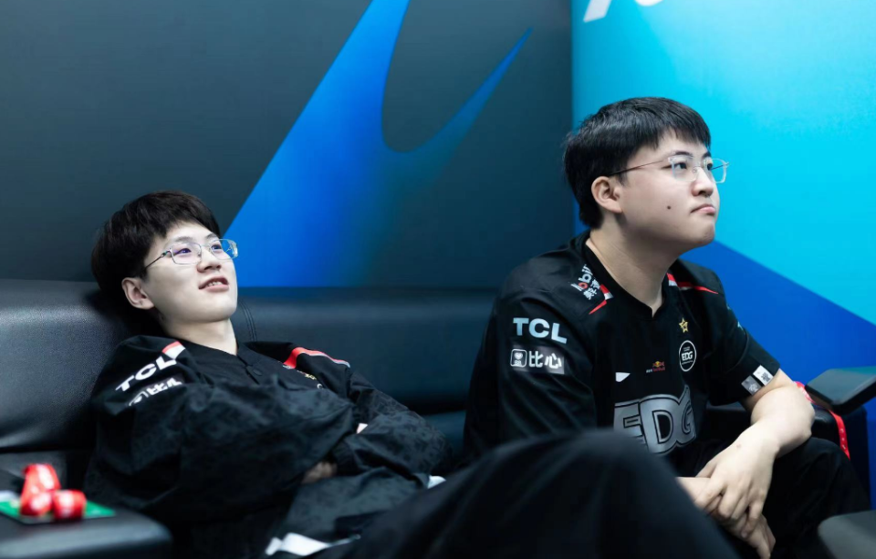 关于EDG绝杀LGD,Meiko打出惊人五杀激烈交锋小组赛,留下经典瞬间的信息 关于EDG绝杀LGD,Meiko打出惊人五杀激烈交锋小组赛,留下经典瞬间的信息