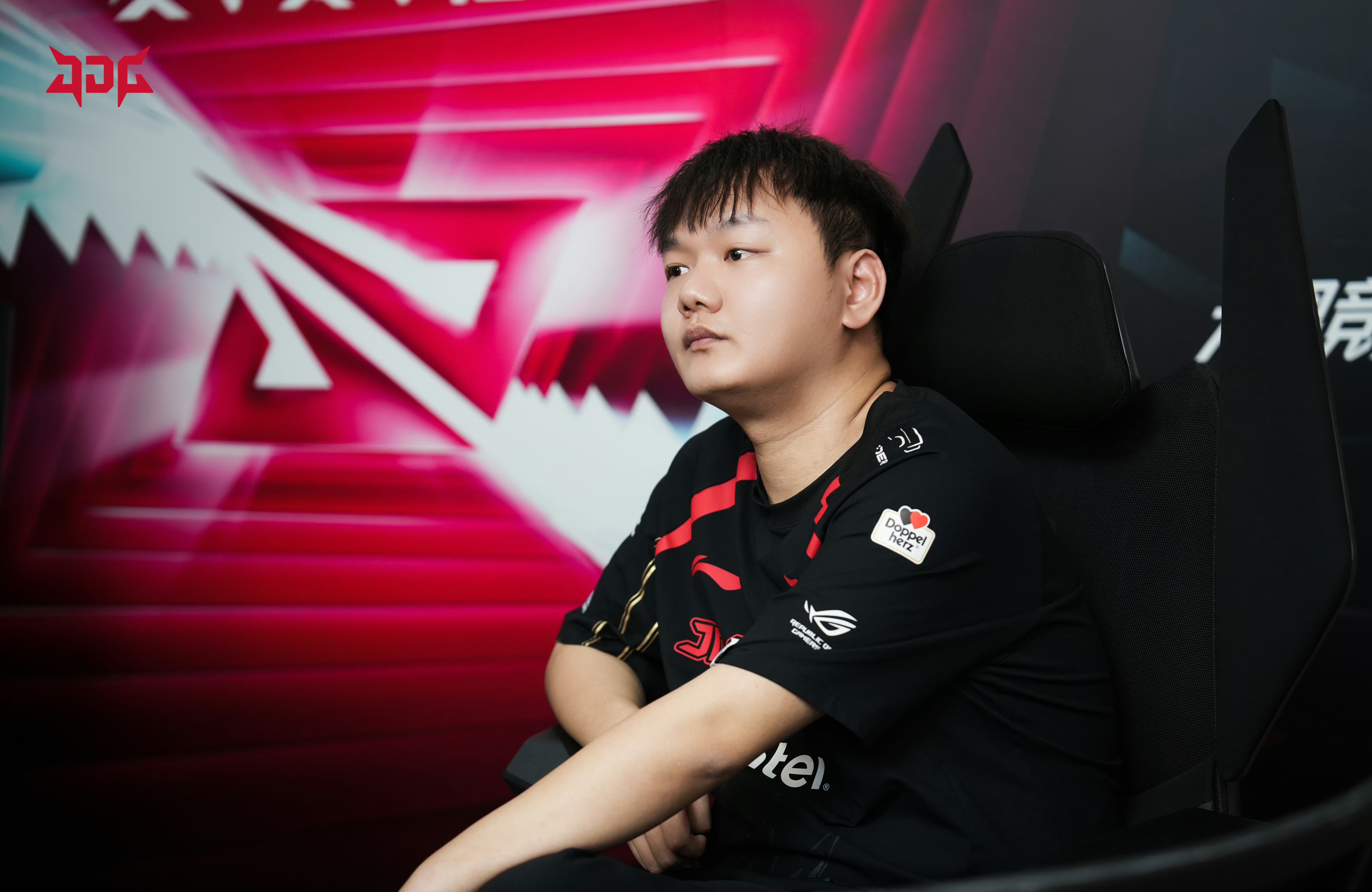 关于FPX爆冷JDG,Ruler三分雨点燃全场的信息 关于FPX爆冷JDG,Ruler三分雨点燃全场的信息