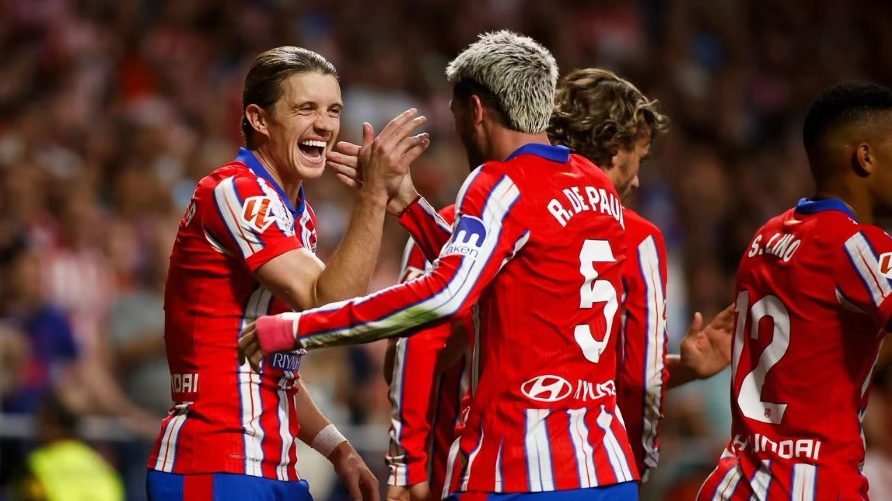 塞内加尔逆转马德里竞技，苏亚雷斯点燃赛场