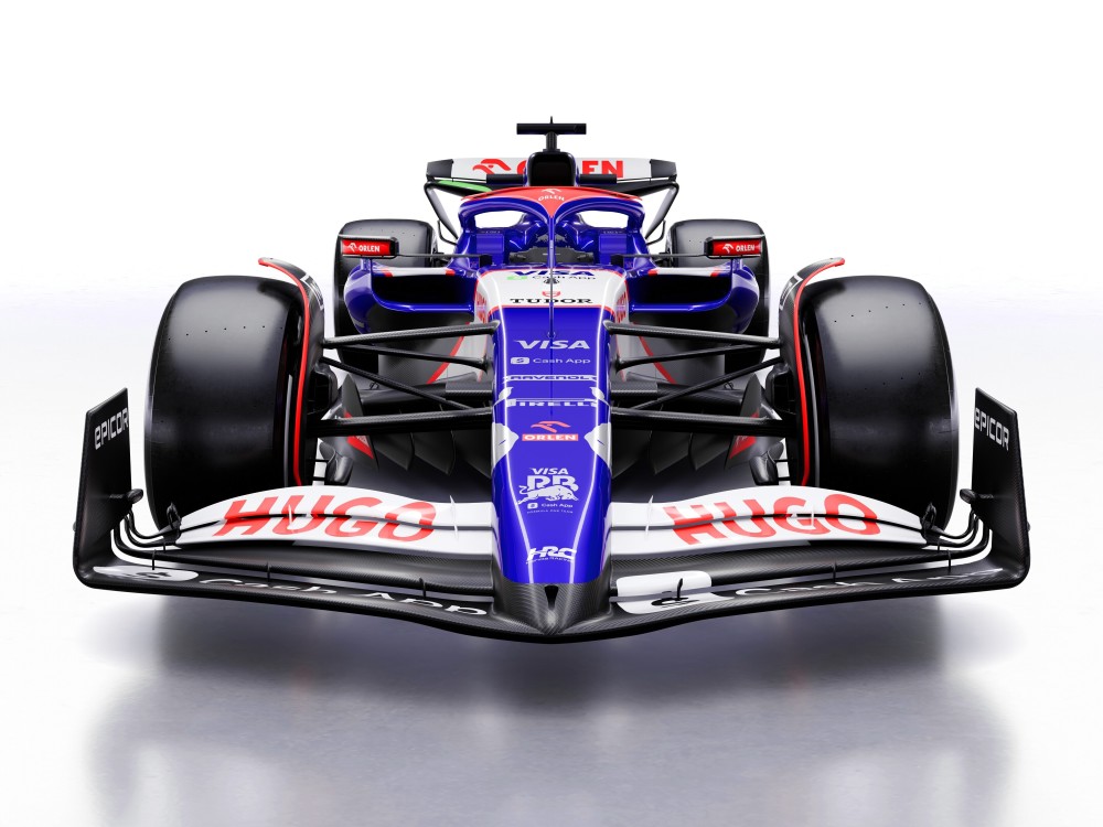 哈斯车队鏖战雷诺车队，拉塞尔关键制胜